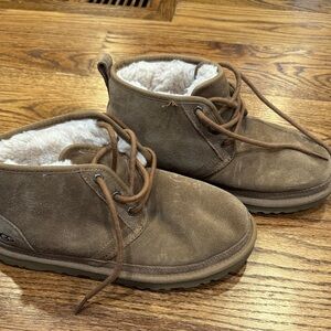 UGG Men's Sz 8 Tan Suede Nuemel Boots